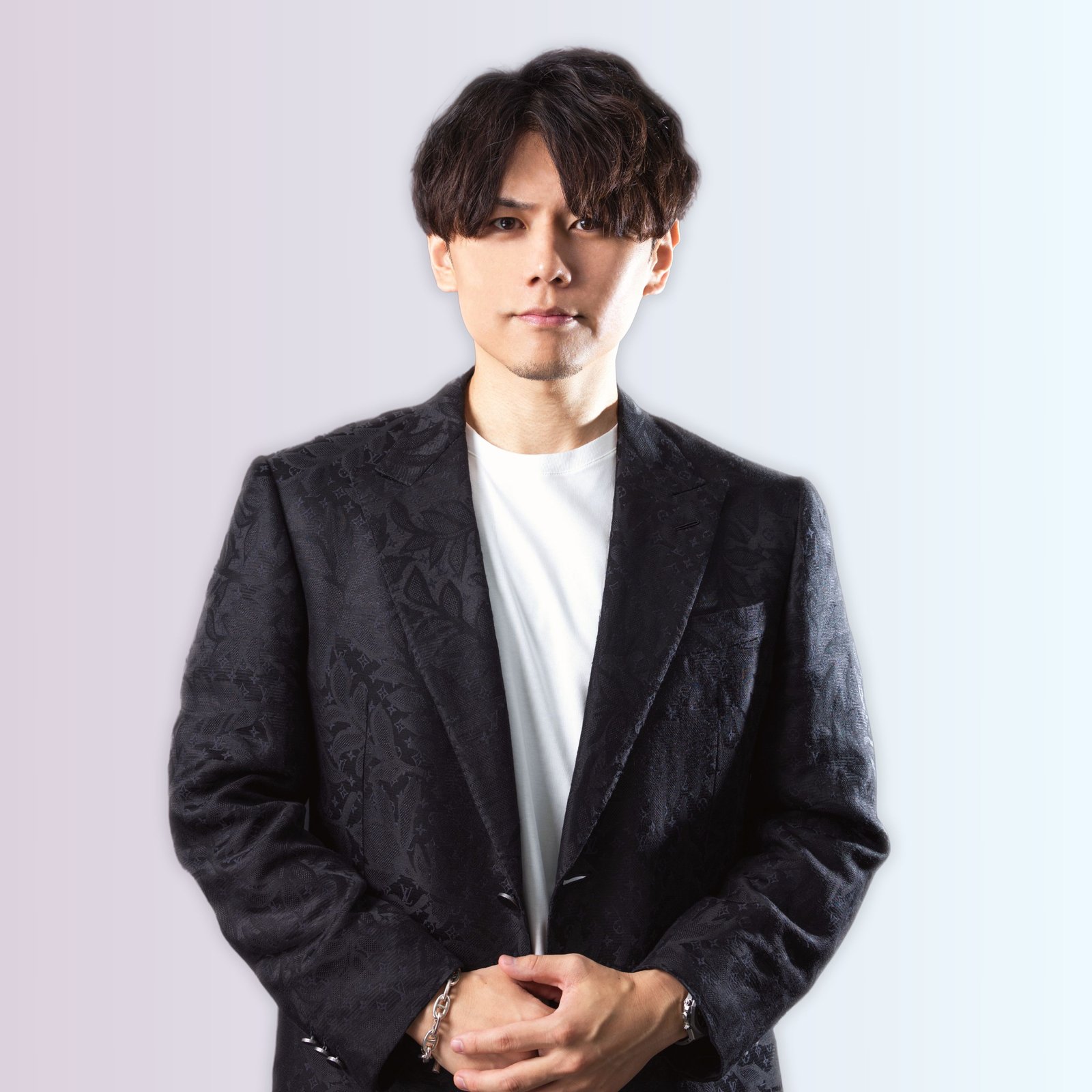 株式会社DefactoOne 代表取締役 浦部裕次